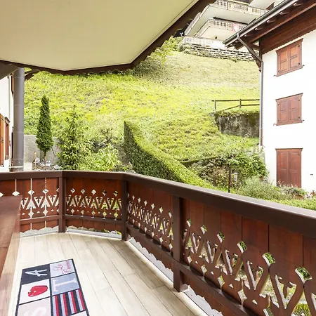 Bouquetins By Interhome Appartement Champéry